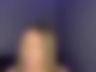 MoonlitCouple's Live Sex Cam Show