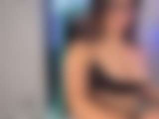 Live cam show with parodi07 - College Curvy on Camsoda