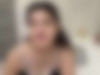 Izabel's Live Sex Cam Show