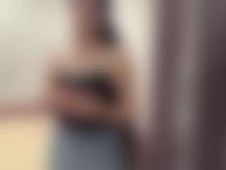 Live cam show with Izabel - Shaved on Uber Horny