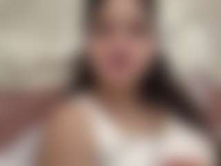 Live cam show with Izabel - Asian Amateur on Camsoda