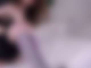 Live cam show with SaranGipson - Brown Eyes on CamClone