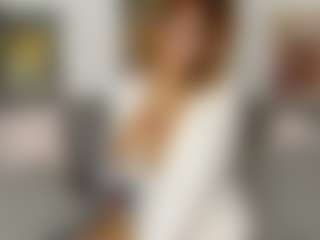 Show en direct avec BettyeFusselman - College sur Camsoda