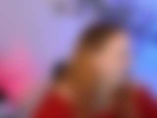 Live cam show with caroline-rosee - Twerking on livesuperchat.net