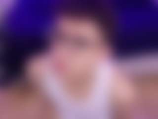 Eithan-wolf's Live Sex Cam Show
