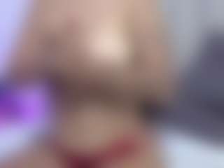 emmimiller's Live Sex Cam Show