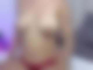 emmimiller's Live Sex Cam Show