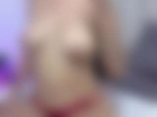 emmimiller's Live Sex Cam Show