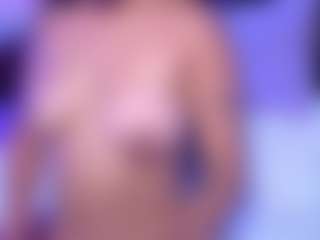 emmimiller's Live Sex Cam Show