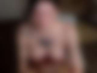 Ester-Henderson's Live Sex Cam Show