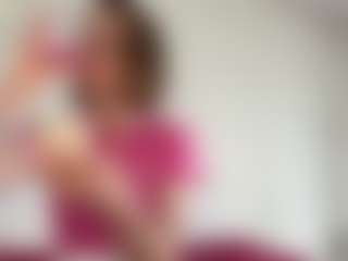 Live cam show with FannieMcgaffey - Blue Eyes on Cam Slut