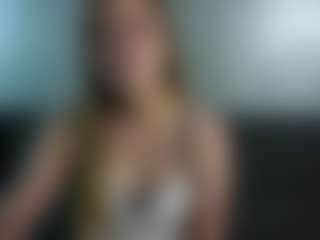 FilomenaDelcine's Live Sex Cam Show