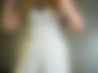 Live cam show with FilomenaDelcine - Skinny on Nude Chat * 1 On 1 Webcam Sex * Live Cam Show