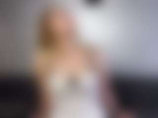 FilomenaDelcine's Live Sex Cam Show