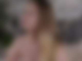 FilomenaDelcine's Live Sex Cam Show