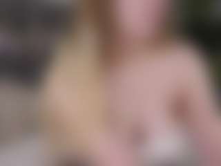 Live cam show with FilomenaDelcine - Role Play on Camsoda