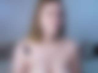 Live cam show with FilomenaDelcine - Blue Eyes on instabang
