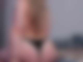 foxkisss's Live Sex Cam Show