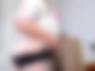 Live cam show with foxkisss - Blonde Hair on Camsoda