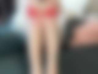 Live cam show with foxkisss - Striptease on Milfs Live