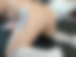 foxkisss's Live Sex Cam Show