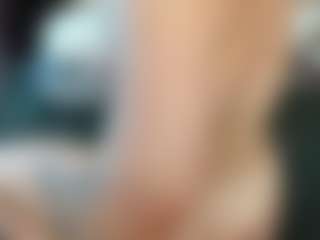 foxkisss's Live Sex Cam Show