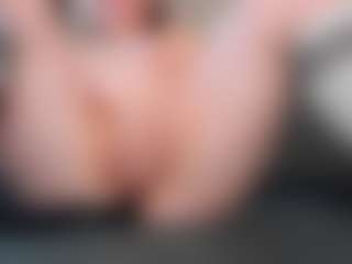 foxkisss's Live Sex Cam Show
