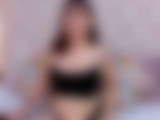 Live cam show with issabellarosse - New Blowjob on sexylive.show