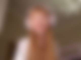 Live cam show with JeanelleAnchondo - Spy Granny on TeamSkeetLive