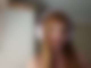 Live cam show with JeanelleAnchondo - Granny Squirt on Soda Cam