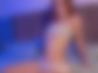 Live cam show with lilyquee - 420 on Camsoda