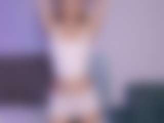 Live cam show with lilyquee - Blue Eyes on Fling VIP Chat