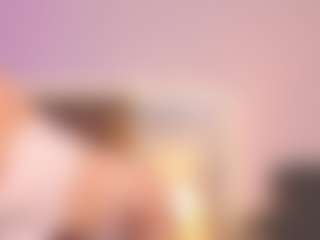Live cam show with lilyquee - Upskirt on Camsoda