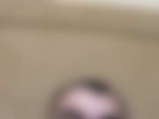 lmgoust396's Live Sex Cam Show