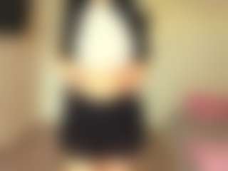 Live cam show with MargaretWingert - Skinny on CamClone