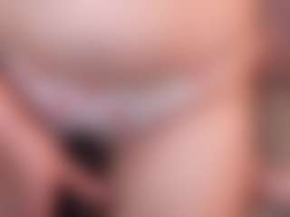 Live cam show with MaryCothron - Green Eyes on Camsoda