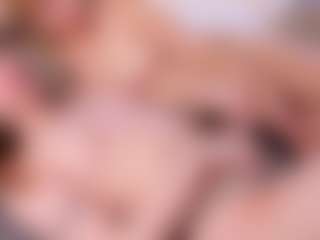 Live cam show with MaryCothron - Tattoos on Sweet Sext
