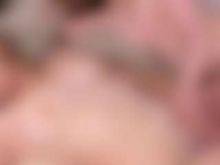 Live cam show with MaryCothron - Fingering on WildCum