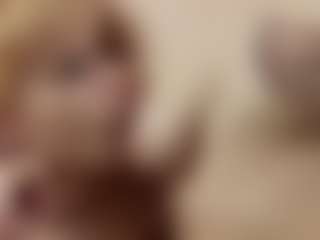 Live cam show with MaryCothron - Strip on StripNow
