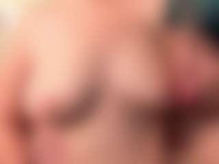 Live cam show with MaryCothron - Tattoos on Mixed Magazine Live