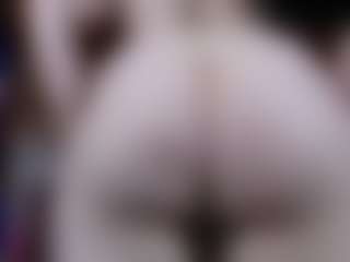 Live cam show with mayitodelvalle - Spy Granny on Gym Cam Girls