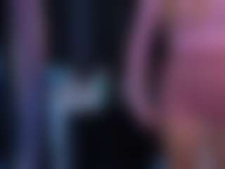 Live cam show with MieshaBently - Athletic on sexylive.show