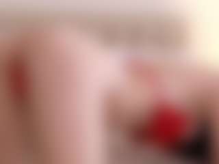 Live cam show with Molly - Handjob on Camsoda