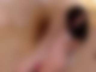 Molly's Live Sex Cam Show