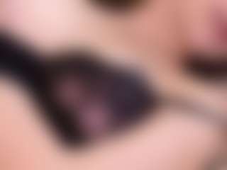 Live cam show with Molly - Skinny on Adult Interactions