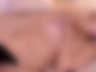 Live cam show with Molly - College on Camsoda