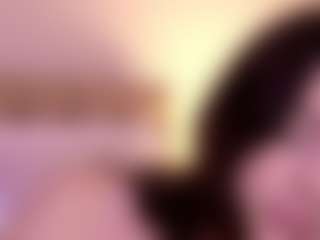 Live cam show with Molly - Cute on TastyBlacksLive
