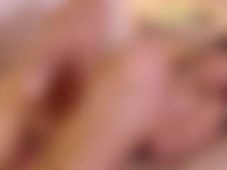 Live cam show with Molly - Blowjob on Pornisteam.com