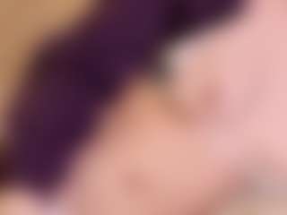 Live cam show with Molly - Petite Young Adult on Camsoda
