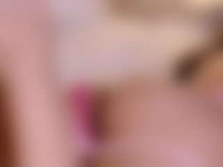 Live cam show with Molly - Squirt Young Adult on livesuperchat.net